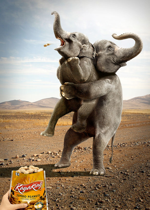 Giant Peanuts Elephant Heimlich maneuver